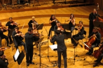 29.9.2015, 20.00:
Komorni godalni orkester; Miran Kolbl