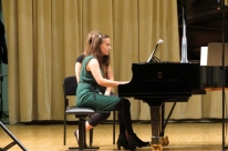 29.9.2015, 16.00:
Koncertni atelje; Nina Prešiček, klavir